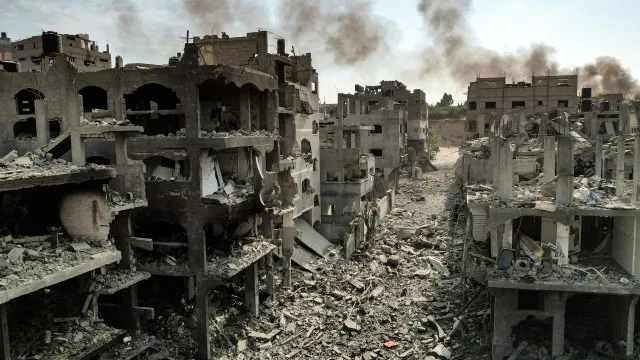 Predio-desaba-em-Gaza-e-mata-ao-menos-21-e.webp.webp.webp