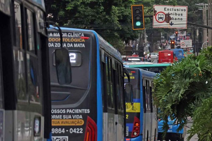 Veja as linhas de ônibus que terão alterações com a vinda de Lula a Juiz de Fora
