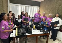 CORAL ALEGRIA DA CIDADE na Rádio Alternativa FM-105,9 é sucesso total e absoluto