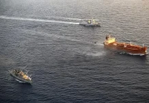 EUA avaliam flexibilizar sanções a navios de frota paralela em Ormuz | CNN Brasil